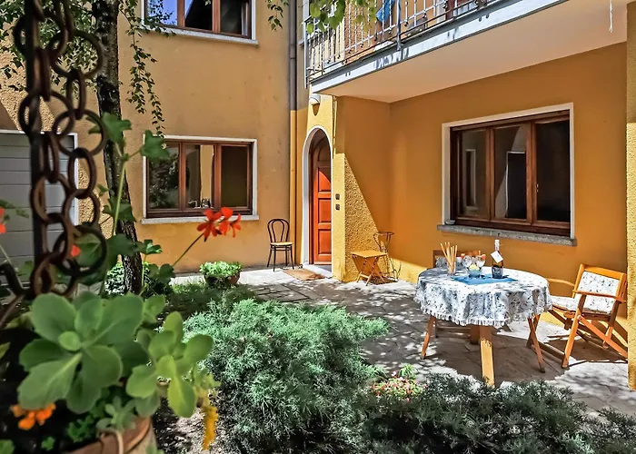 57 * Menaggio